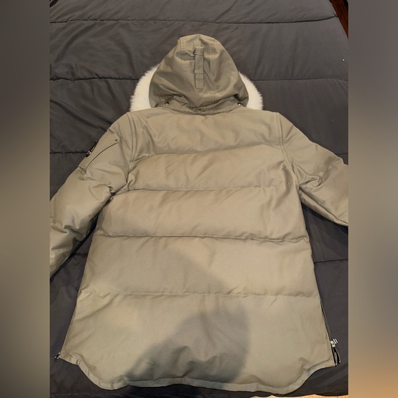 Green Moose Knuckle Coat Original - Picture 5 of 10